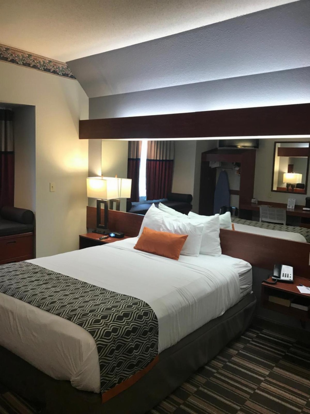 Microtel Inn & Suites By Wyndham Urbandale/Des Moines Main image